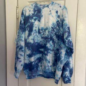 Blue Tie Dye Sweatshirt